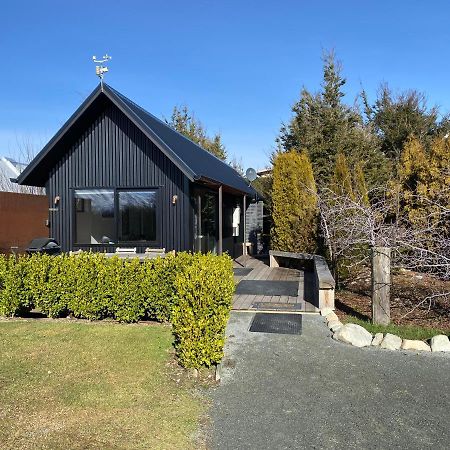 Black Beech House With Stunning Outdoor Bath Lake Tekapo Eksteriør bilde